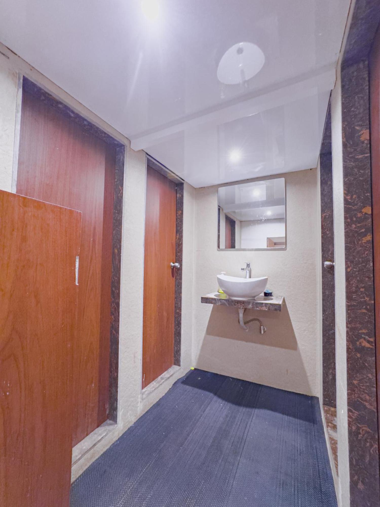 Hotel Winton Bombay Extérieur photo