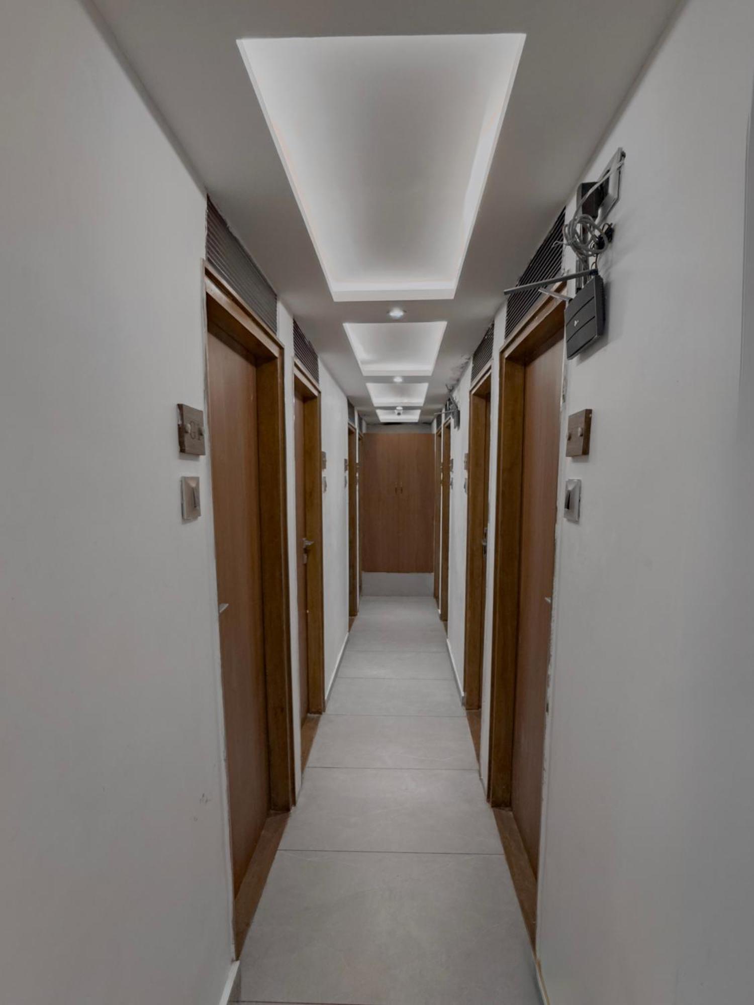 Hotel Winton Bombay Extérieur photo