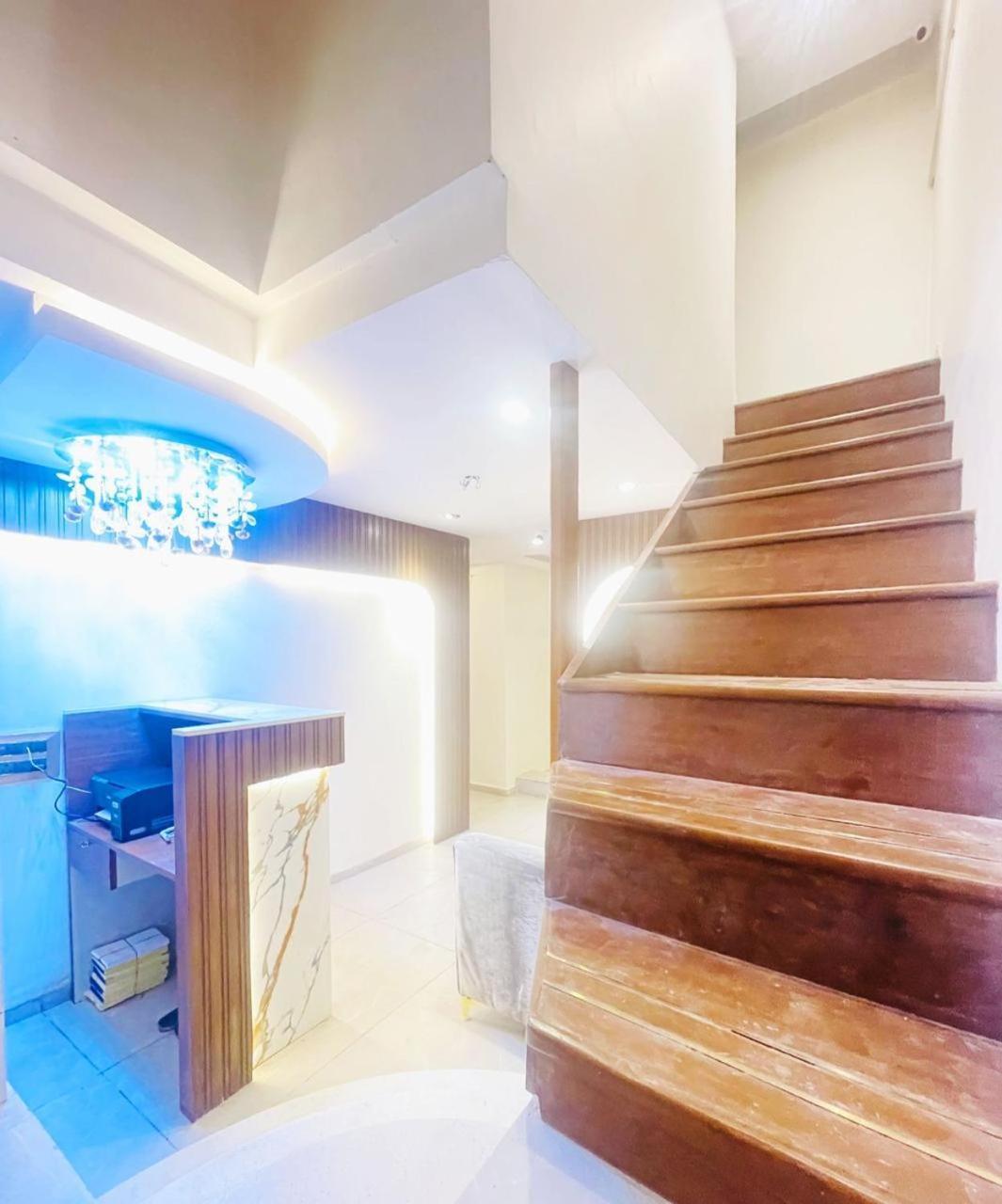 Hotel Winton Bombay Extérieur photo